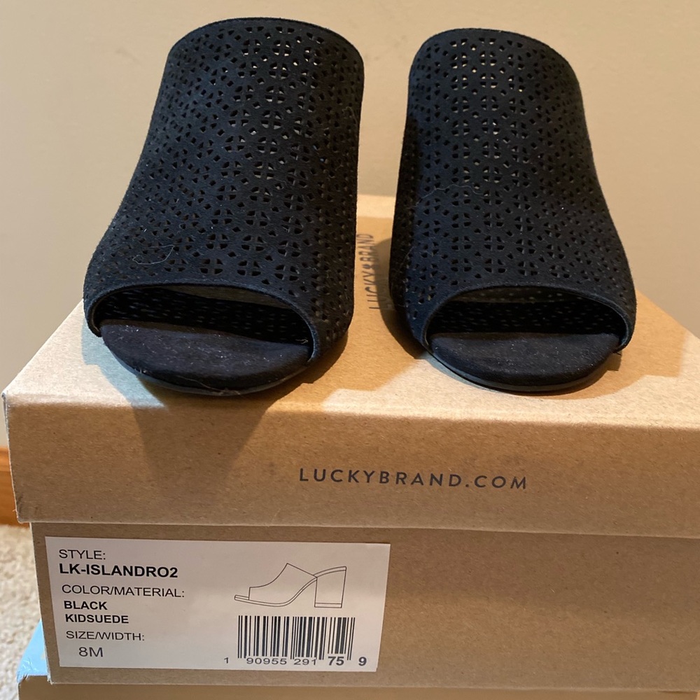 Lucky brand sandals